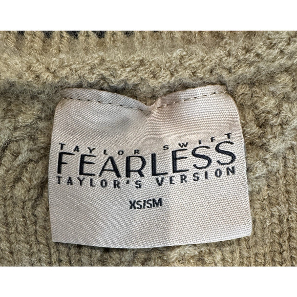 NWOT TAYLOR SWIFT FEARLESS (Taylor's Version) Cardigan XS/S Never Worn or Washed - Picture 3 of 4
